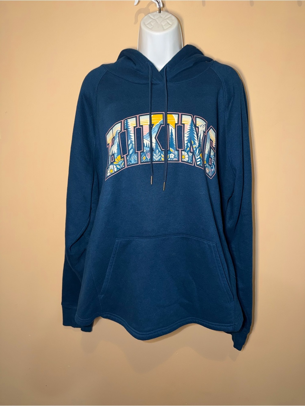 Tek Gear Women’s Teal Ultrasoft Fleece ‘Hiking’ Graphic Hoodie